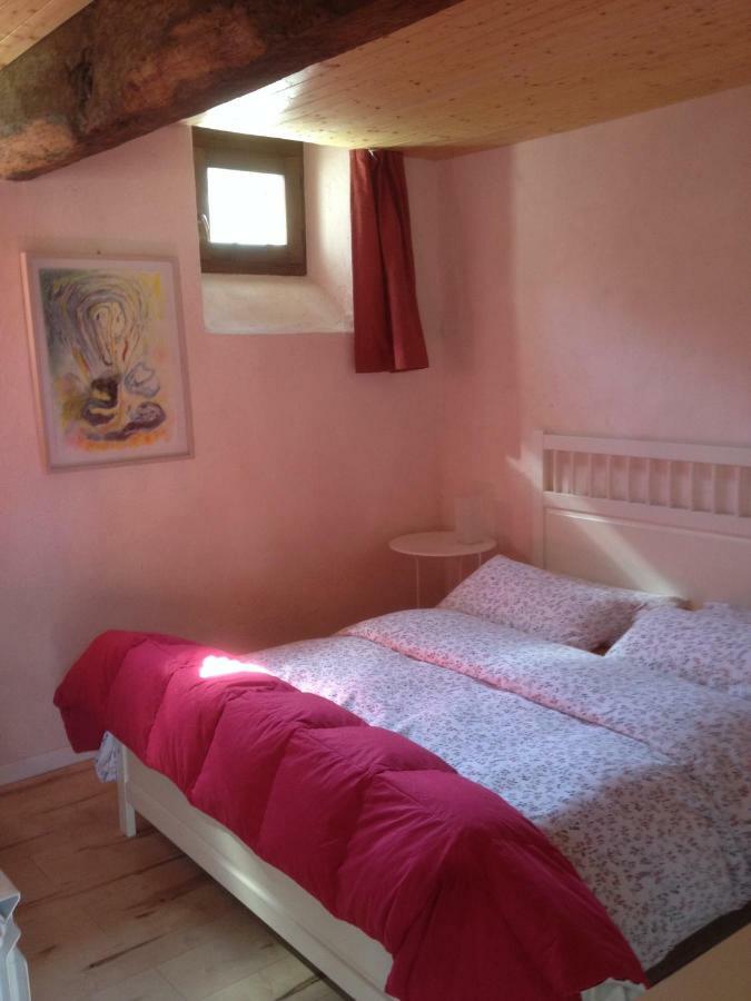La Tana Del Ghiro Bed & Breakfast Porto Valtravaglia Exterior photo